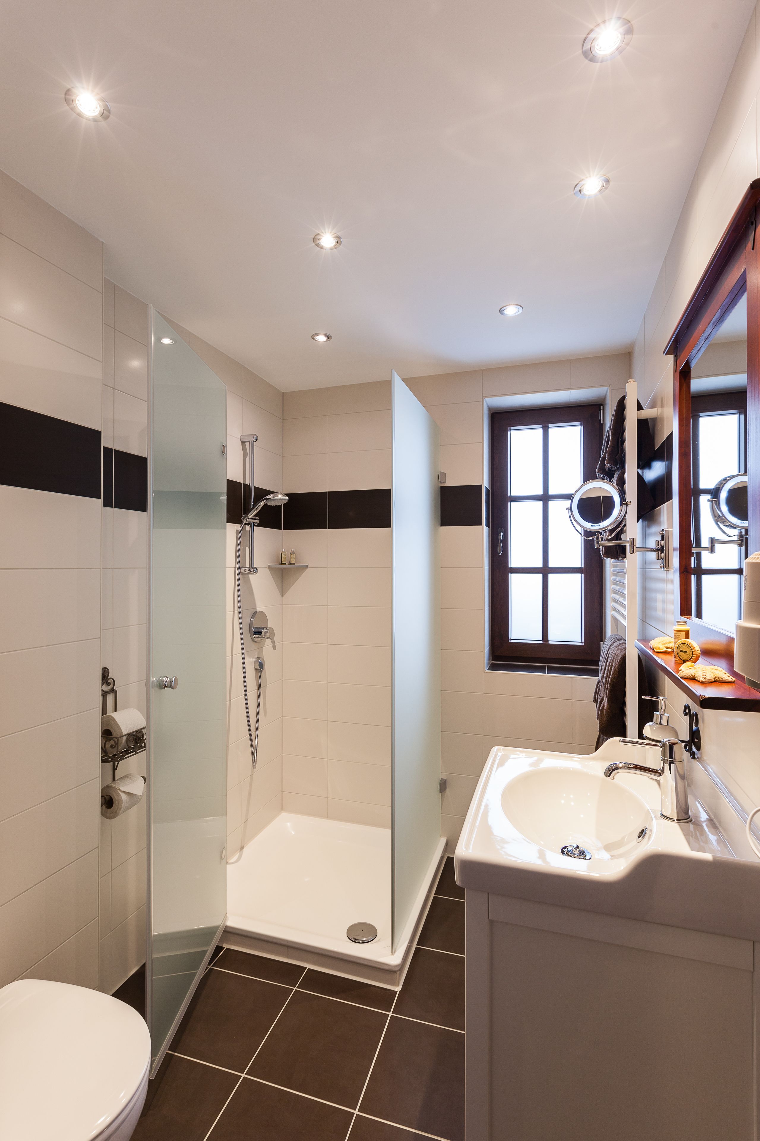 Suite (Guinness) | Badezimmer | Dusche, kostenlose Toilettenartikel, Haartrockner, Handtücher