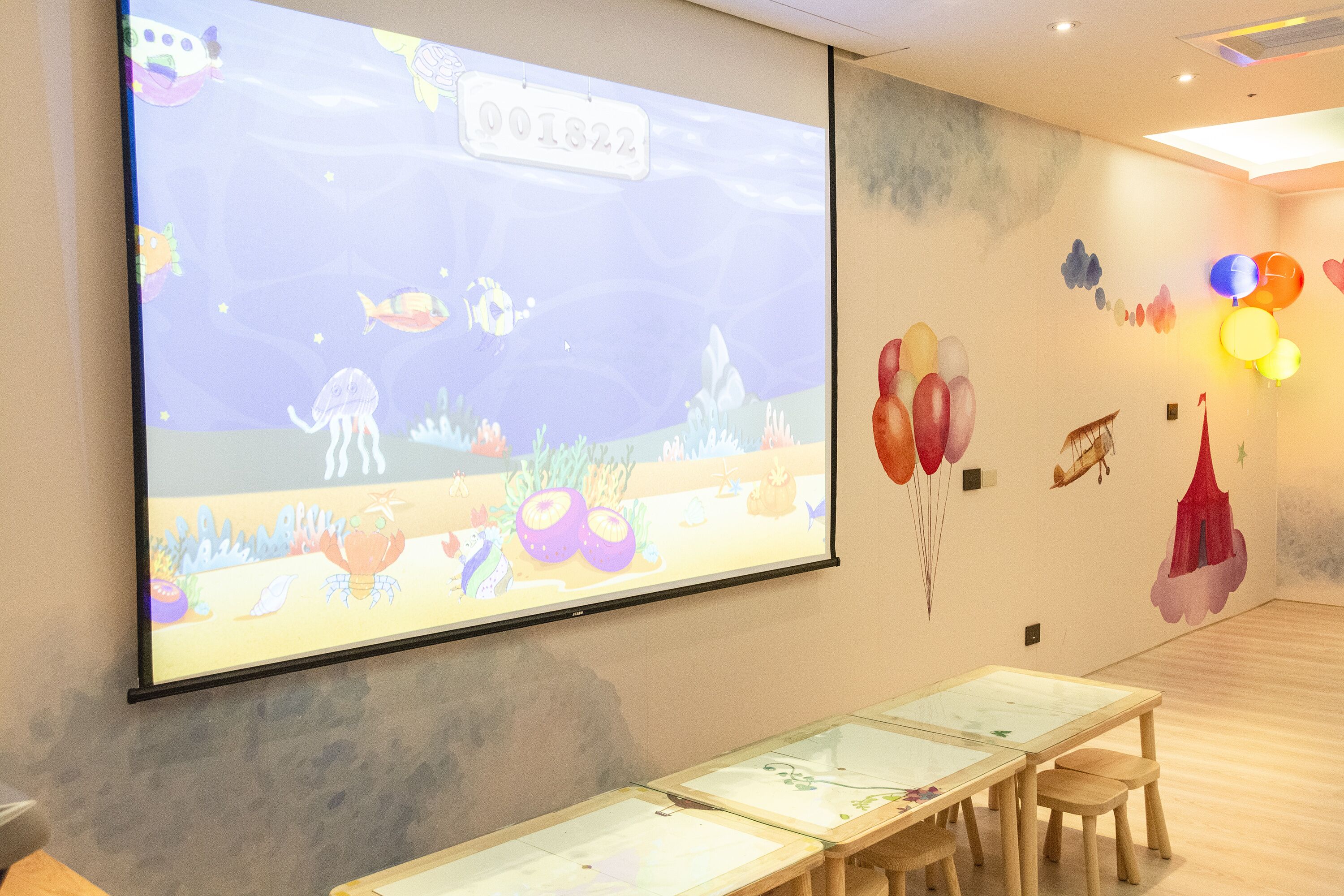 children’s play area – indoor