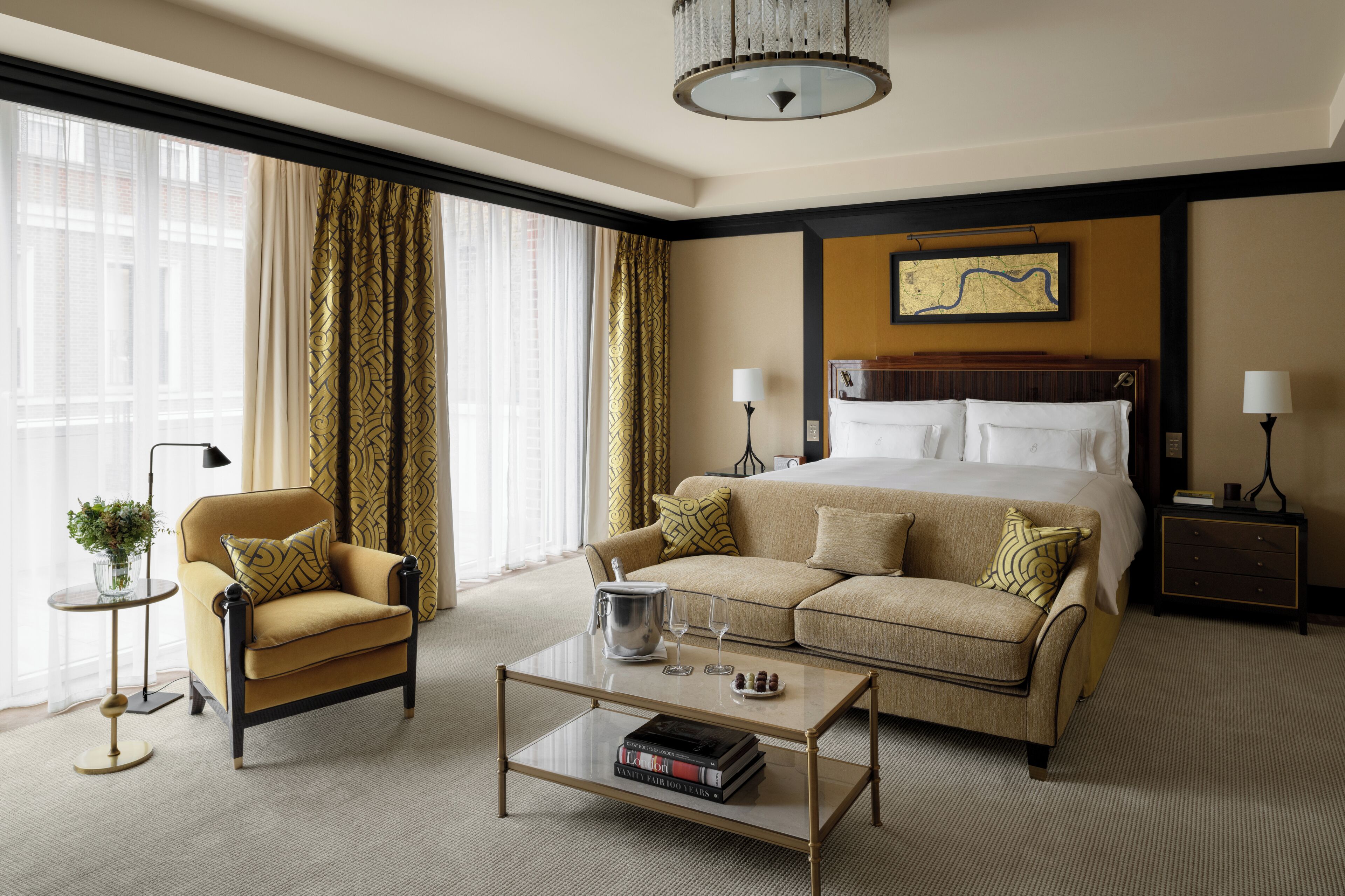 premier junior suite with terrace | 1 bedroom, hypo-allergenic bedding, free minibar items, in-room safe