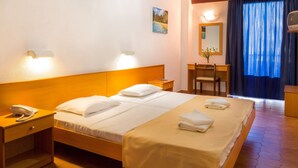 Standard Apartment | Living area | TV - Argo Sea (Rhodes)