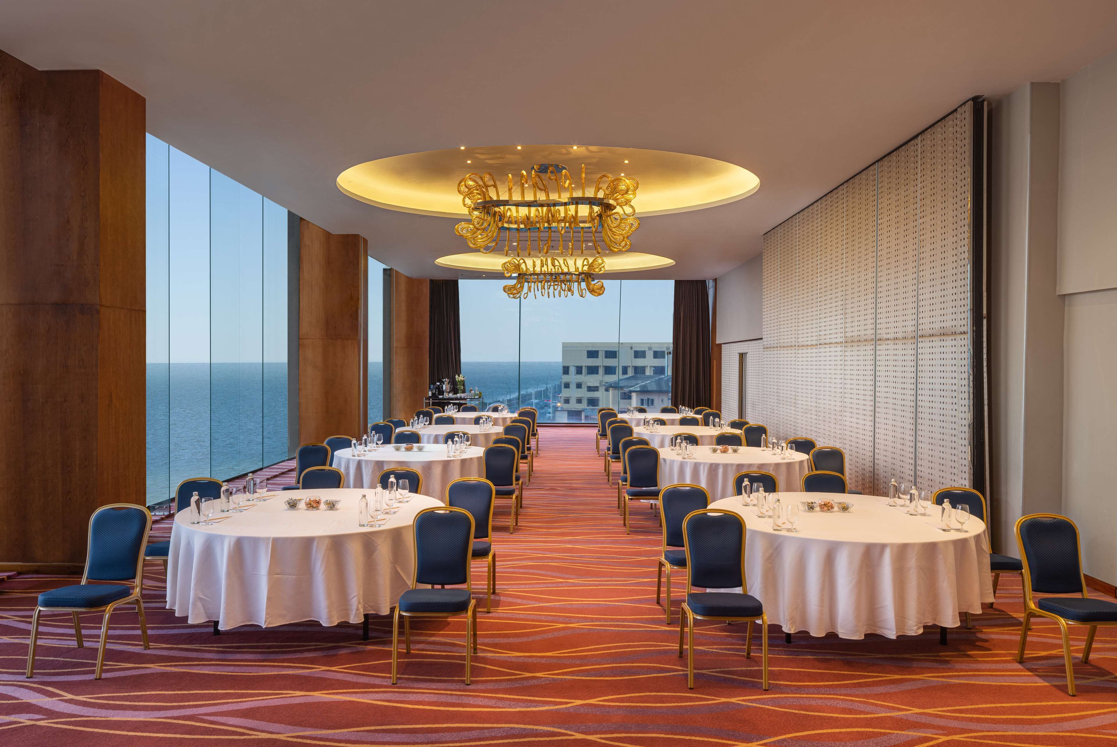 Photo - Radisson Hotel Colombo