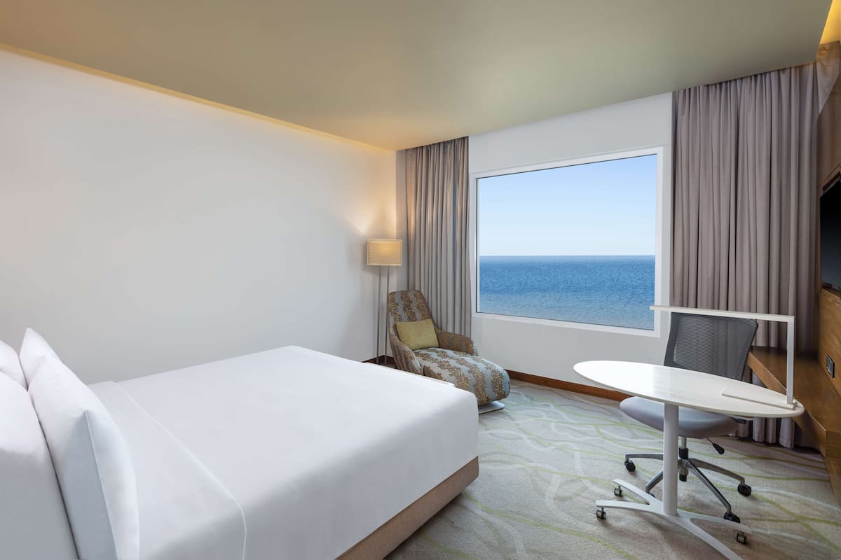 Premium Room - 15% Discount on Food and Soft Beverages | Utsikt fra rommet