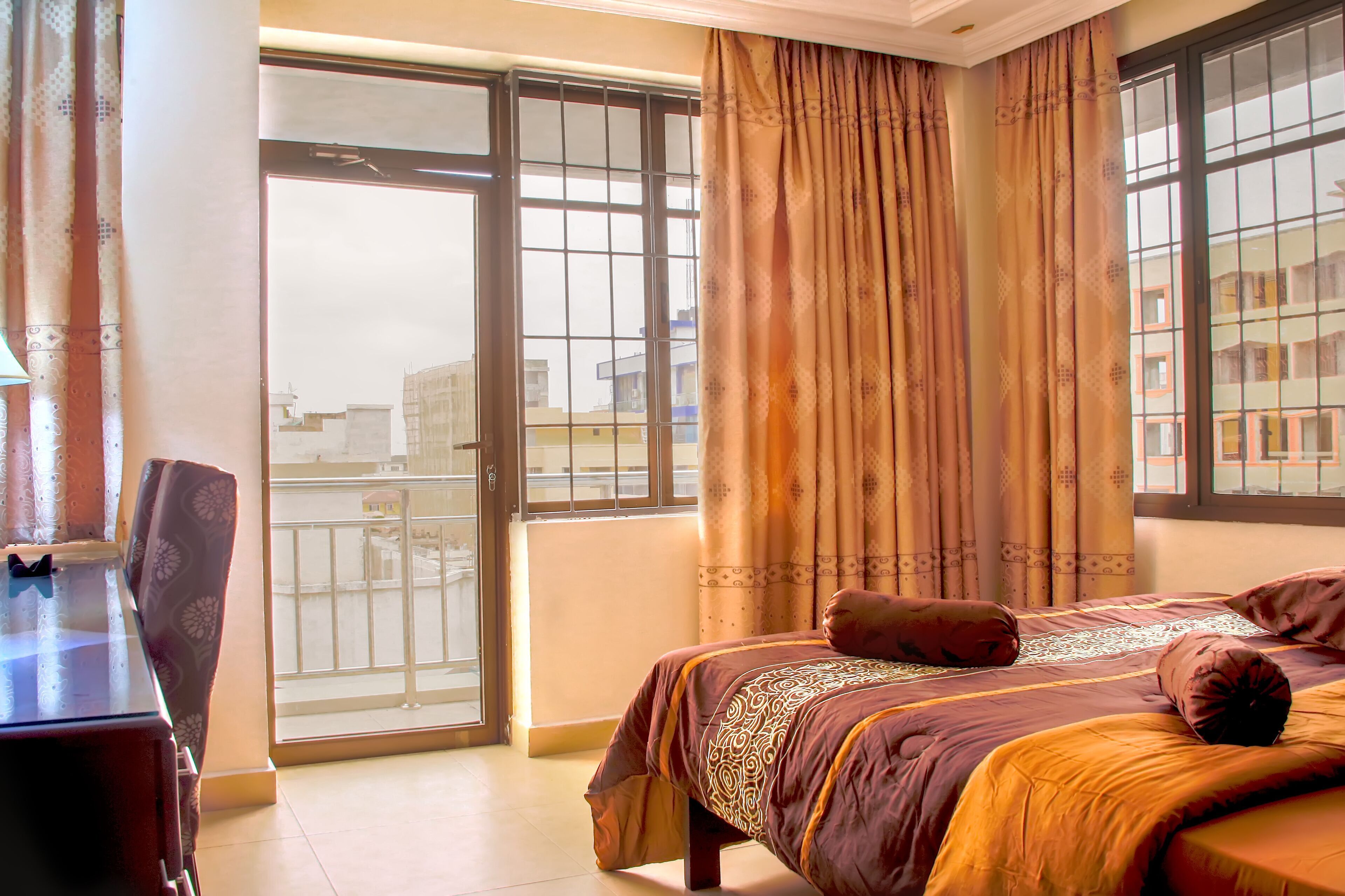 In-room safe, individually decorated, individually furnished, desk