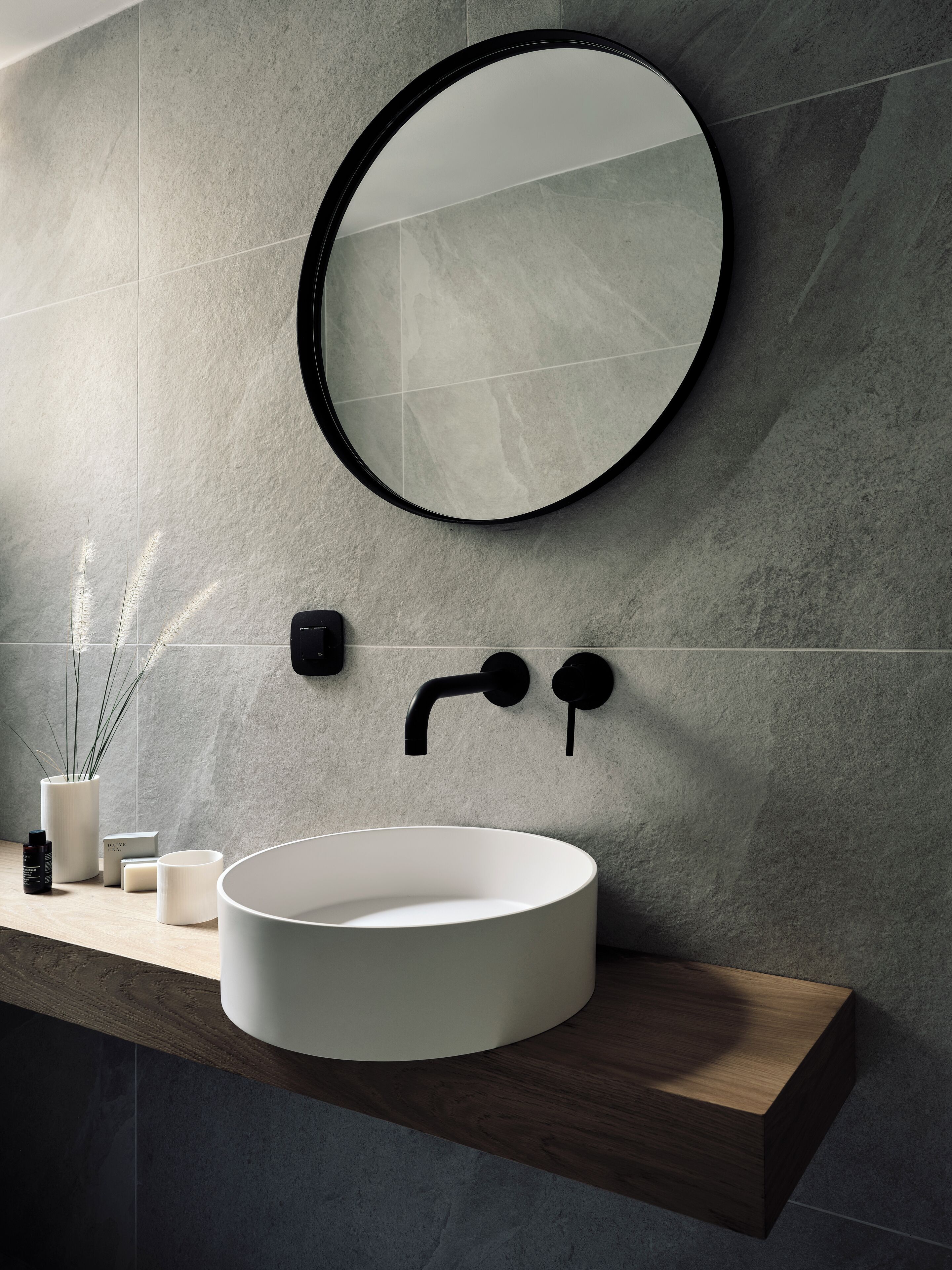 double room | bathroom | shower, free toiletries, hair dryer, towels