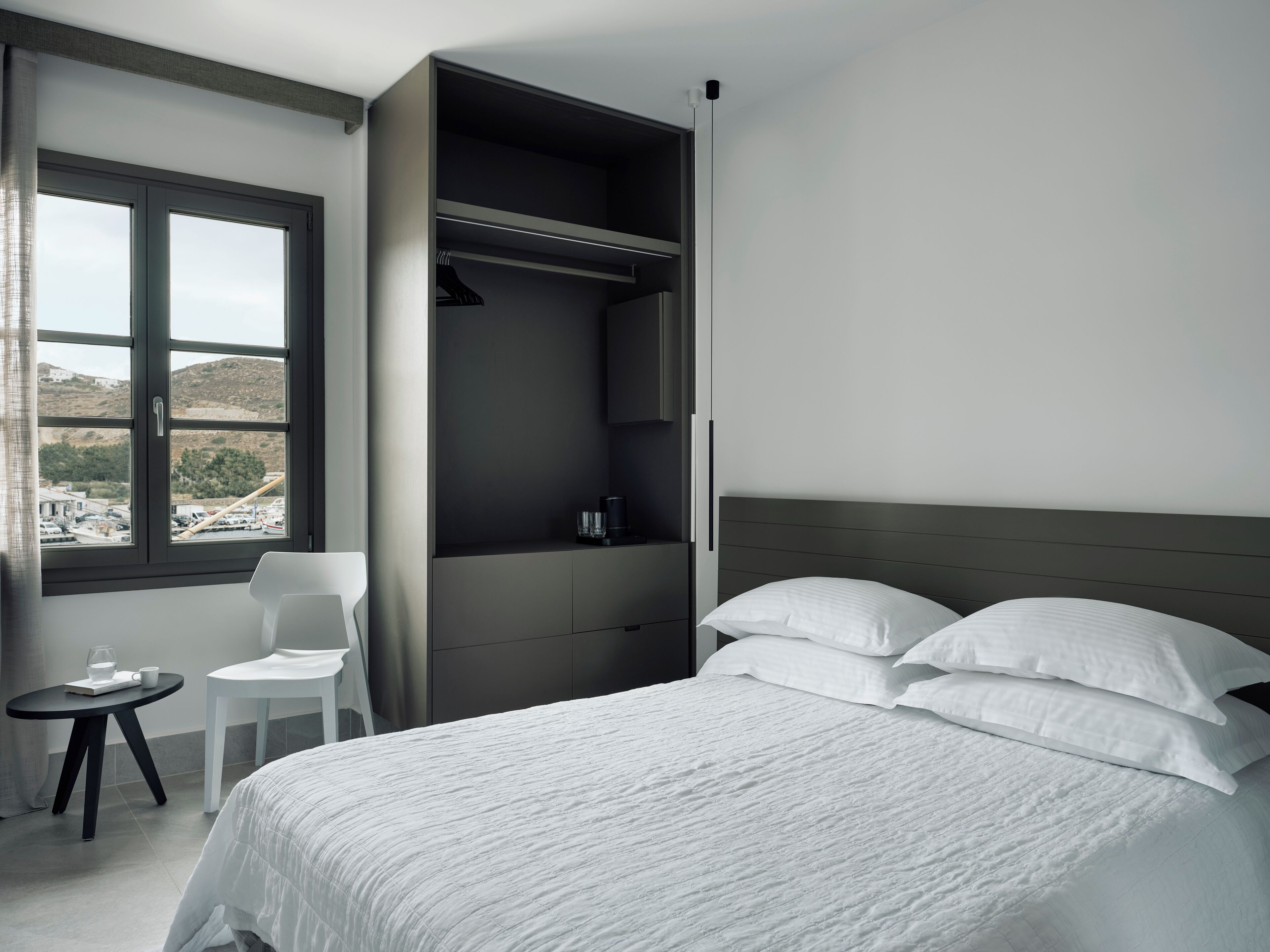 triple room | 1 bedroom, desk, soundproofing, iron/ironing board