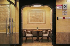 Lobby lounge - Sleep Inn Hotel City Centre (Dar es Salaam)