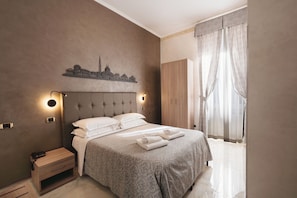 Economy Double or Twin Room, Balcony | Premium bedding, in-room safe, desk, laptop workspace - Hotel Centro Cavour (Rome)