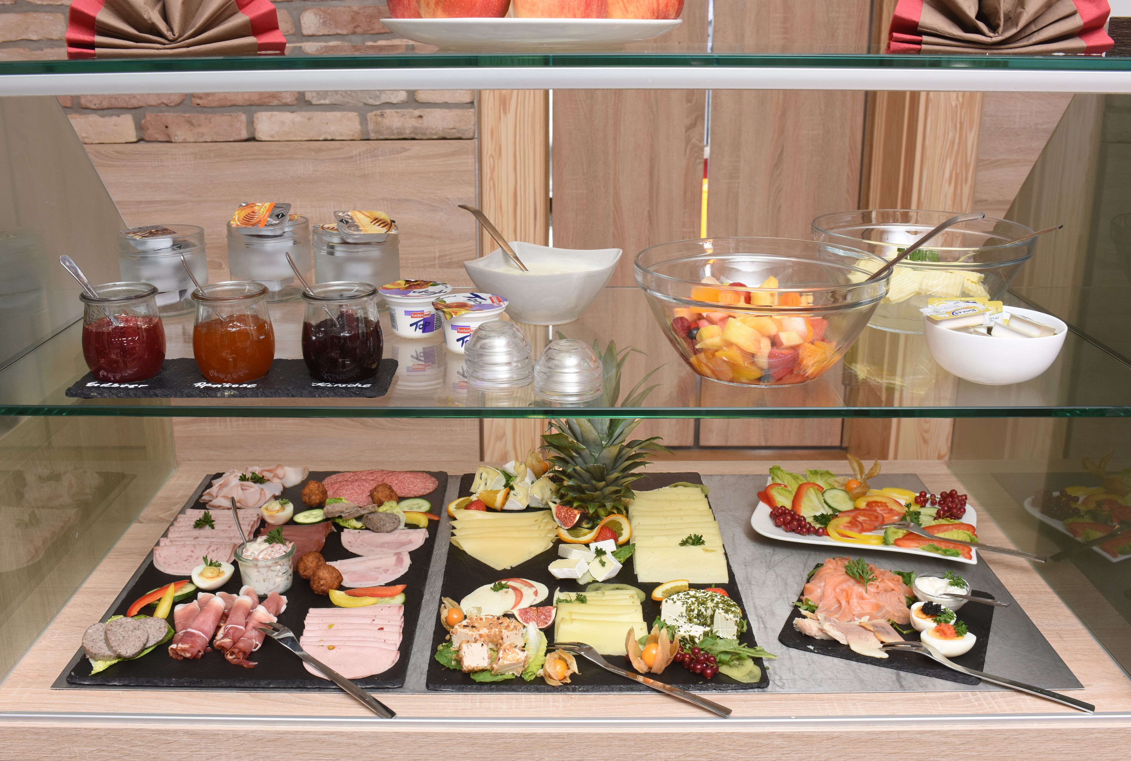 daily buffet breakfast (eur 13.50 per person)