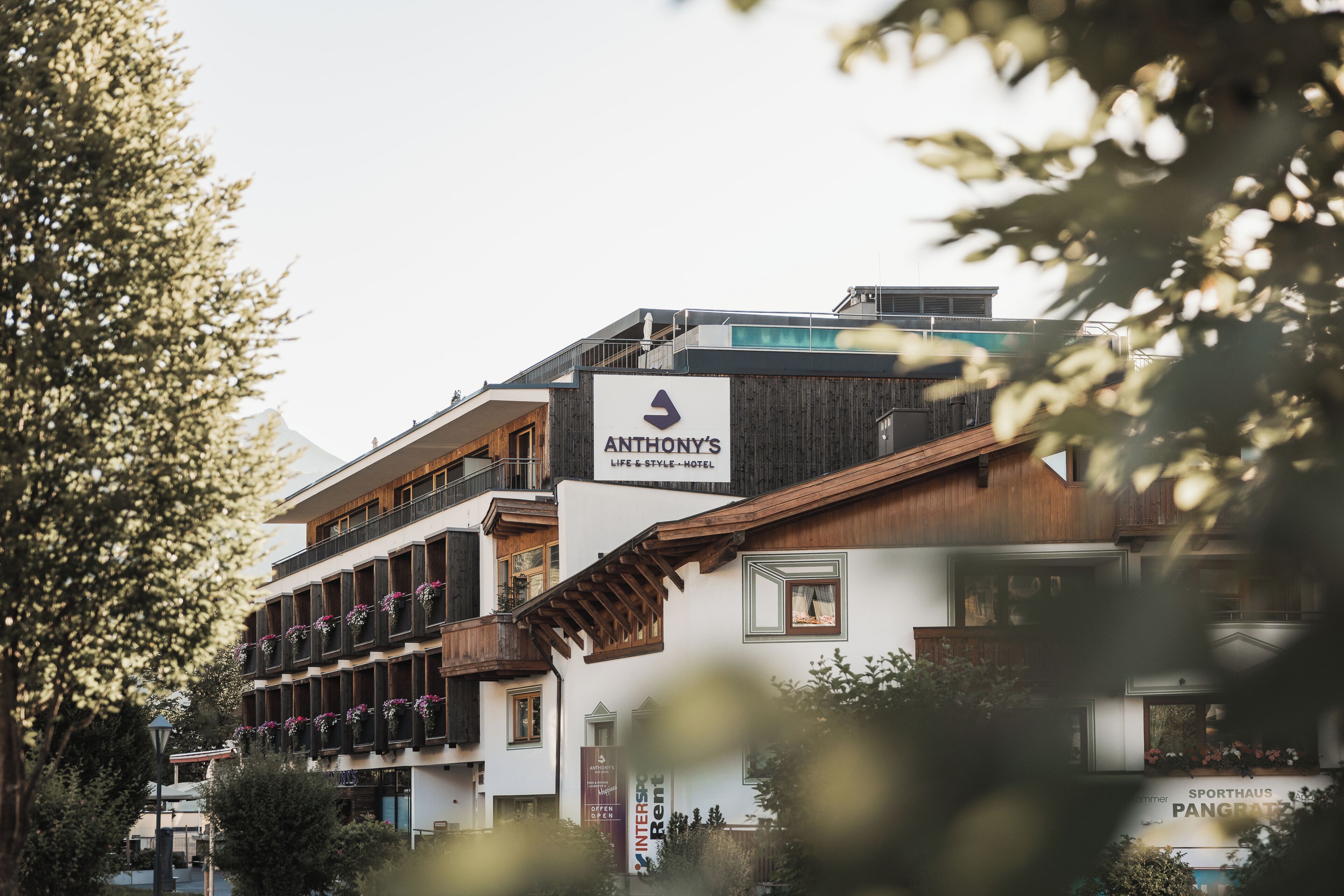 واجهة المنشأة