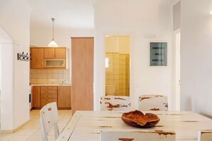 Superior Two Bedroom Residence | Private kitchen - Yakinthos Residence (Mykonos)