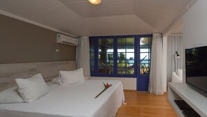 Honeymoon Room, 1 King Bed, Ocean View (Master Nº 1)
