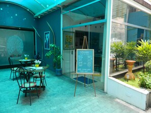 Reception hall - Nomade In Arte e Hostel São Paulo (São Paulo)