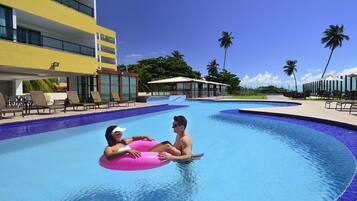 Outdoor pool, sun loungers