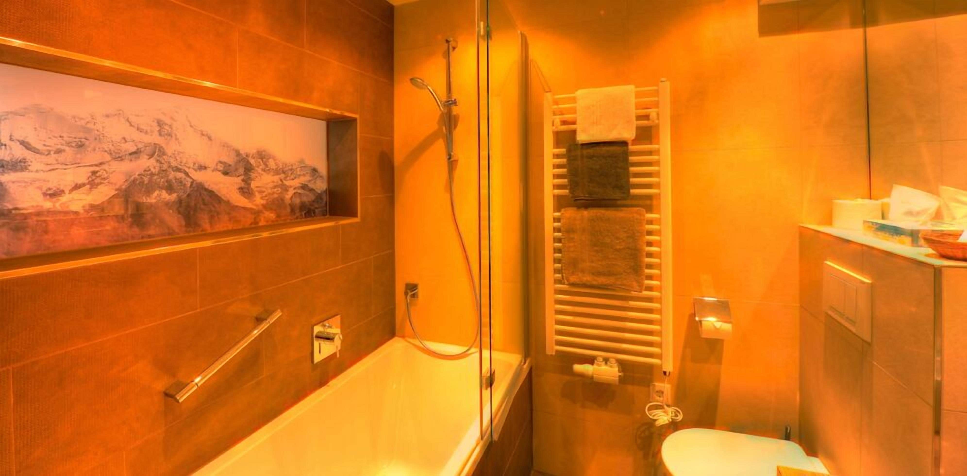 in-room safe, desk, soundproofing, free wifi