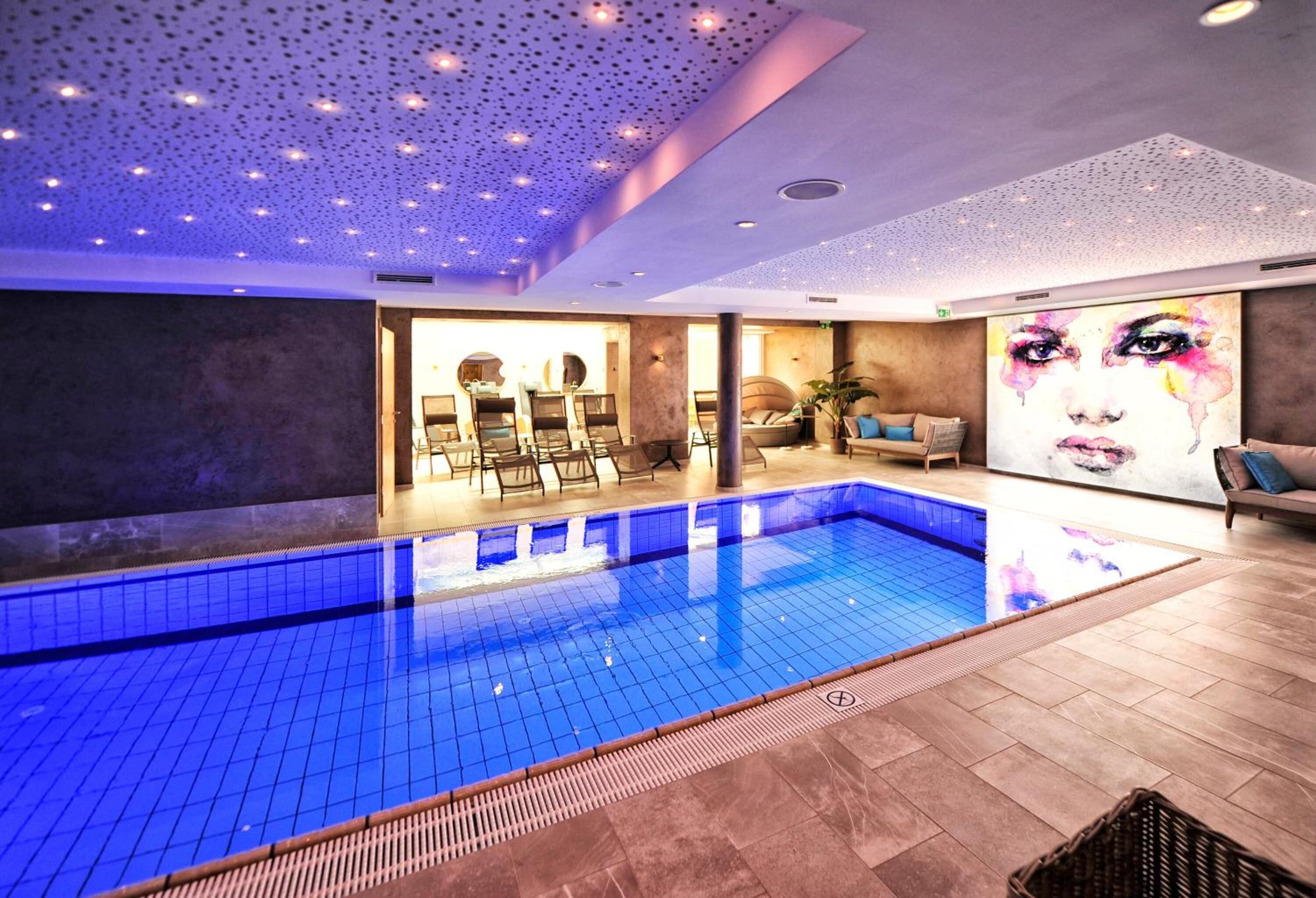 indoor pool, pool loungers