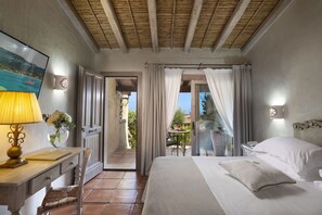 Deluxe Double Room | Frette Italian sheets, premium bedding, down comforters, pillowtop beds