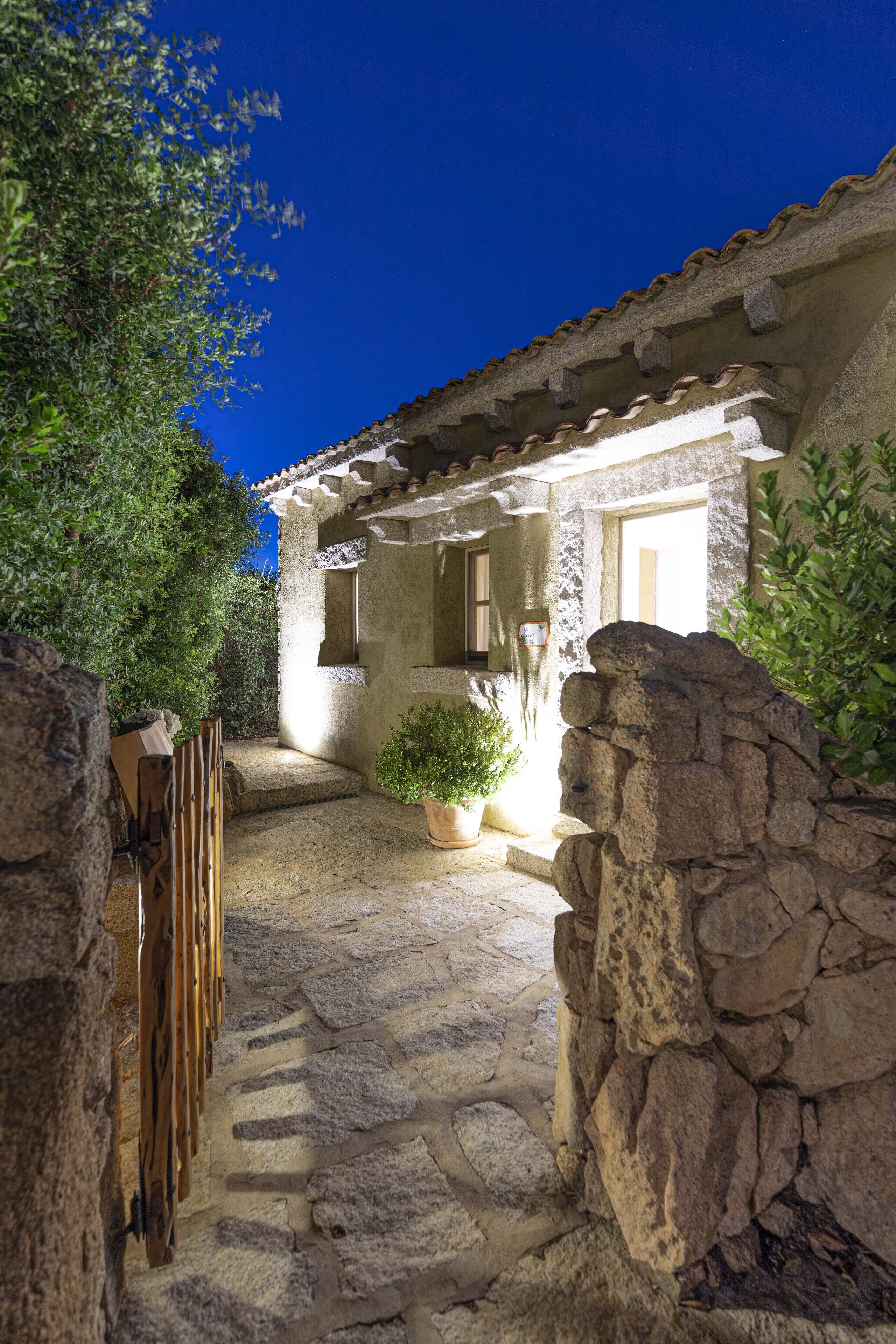 exclusive suite, private pool | 1 bedroom, frette italian sheets, premium bedding, down duvets