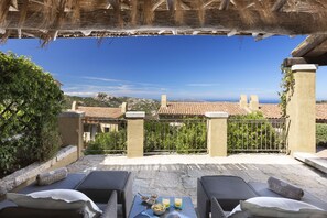 Deluxe Suite, Sea View | View from room