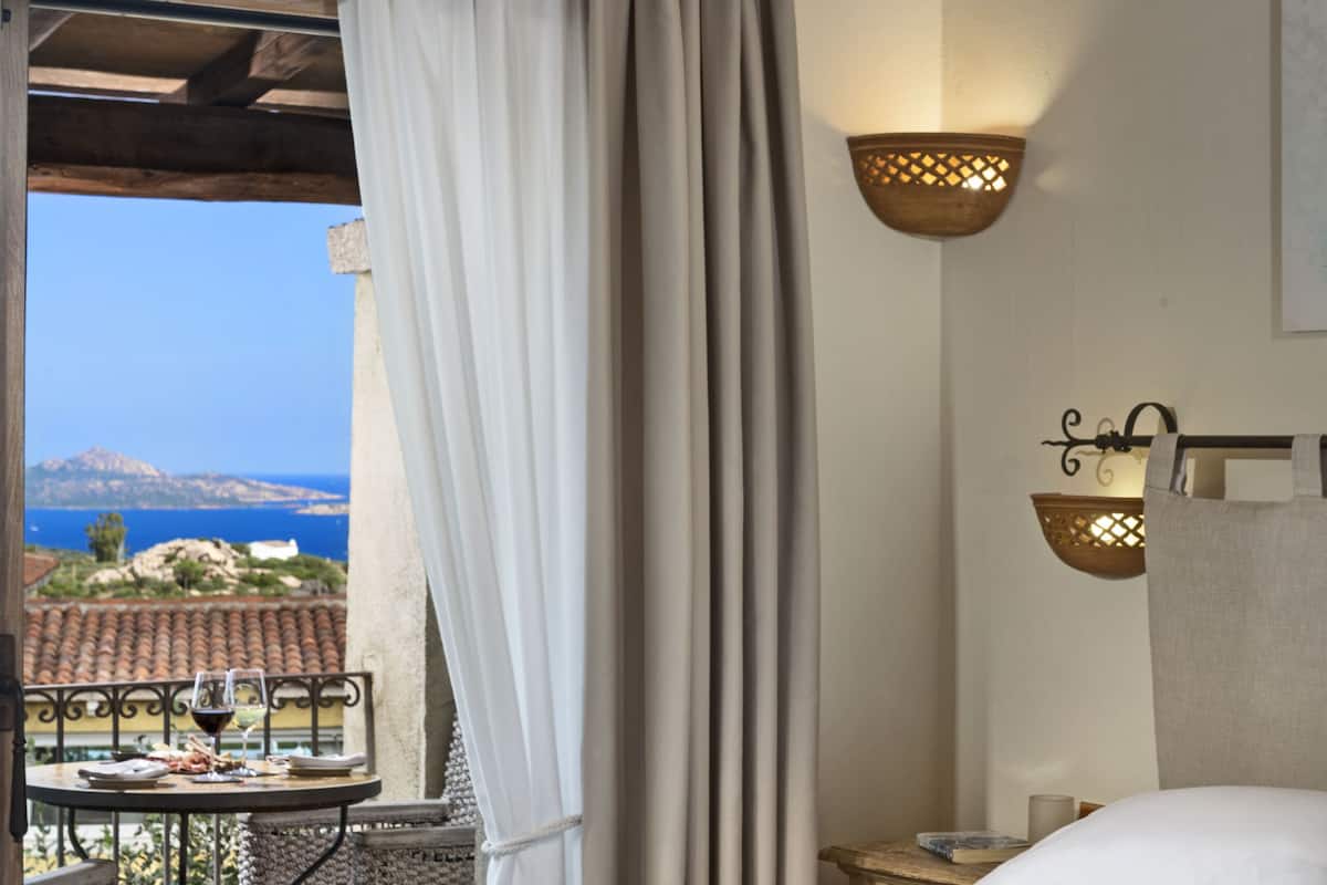 deluxe room, balcony, partial sea view | view from room