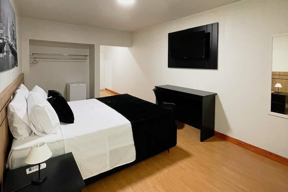 Superior Room | Minibar, desk, free WiFi, bed sheets