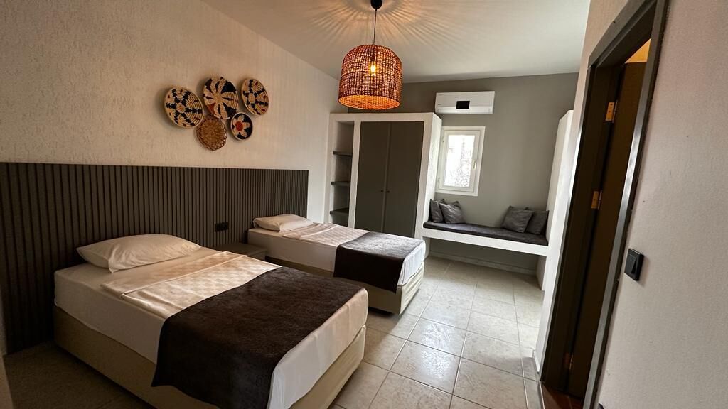 Photo - Paloma Family Club