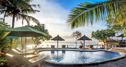 Mushroom Beach Bungalow