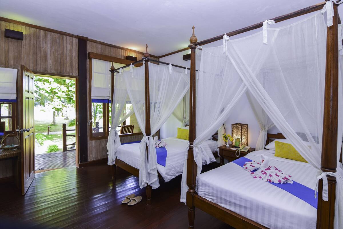 Ocean View Twin | Minibar, individually furnished, rollaway beds, free WiFi
