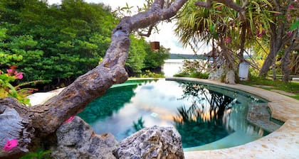 Mimpi Resort Menjangan
