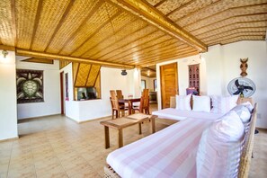 Living room - Ralph's Place (Boracay Island)