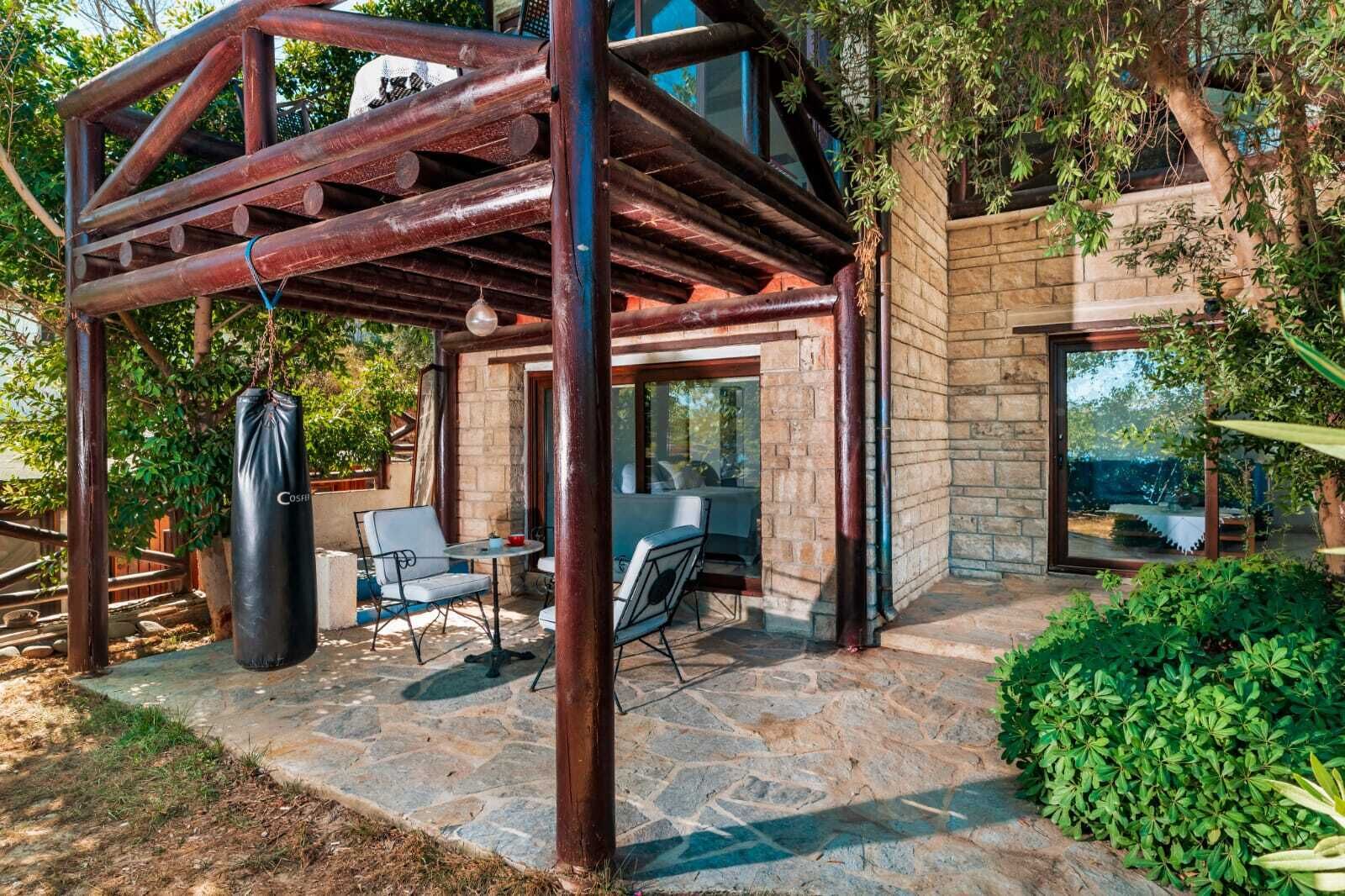 garden suit | 1 bedroom, premium bedding, minibar, in-room safe