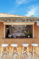 Breakfast, lunch, dinner served; Mediterranean cuisine 