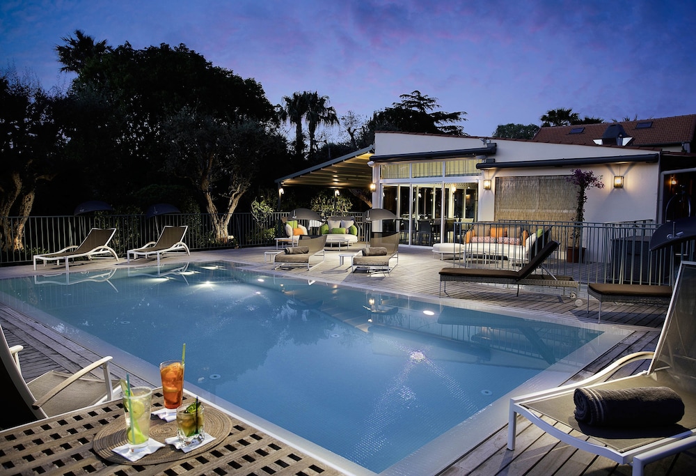 Villa Fabulite by null