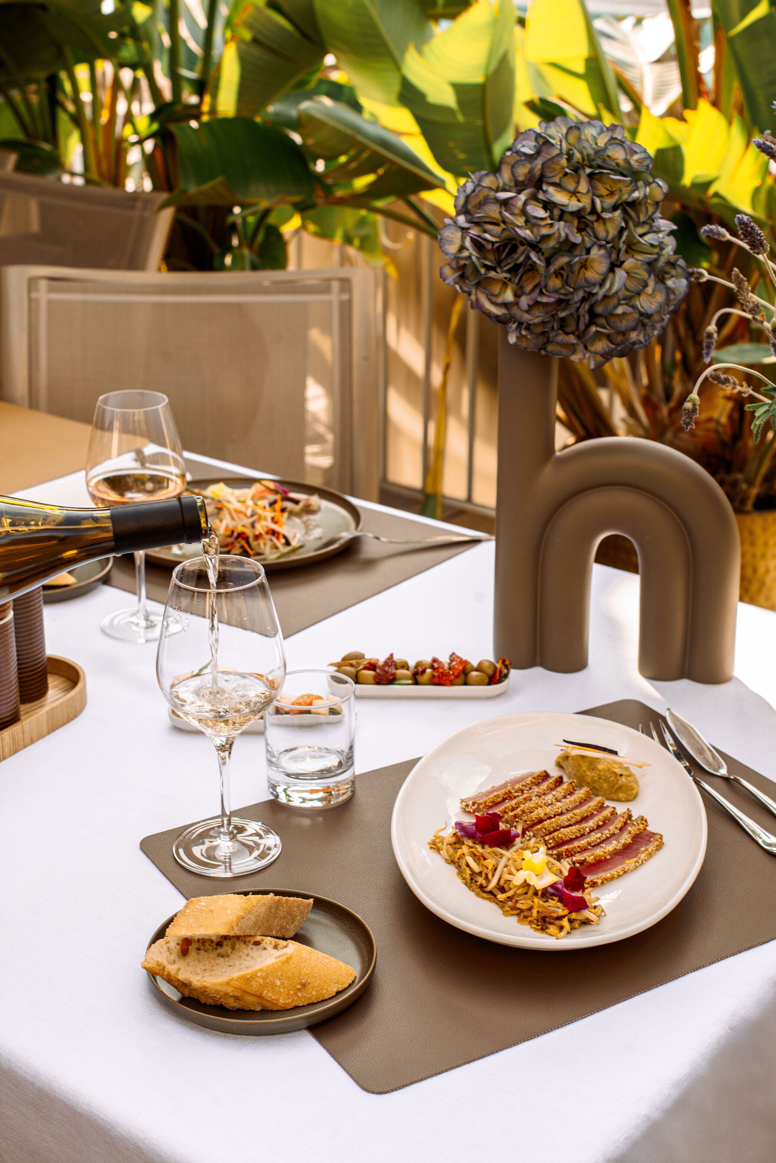 breakfast, lunch, dinner served; mediterranean cuisine