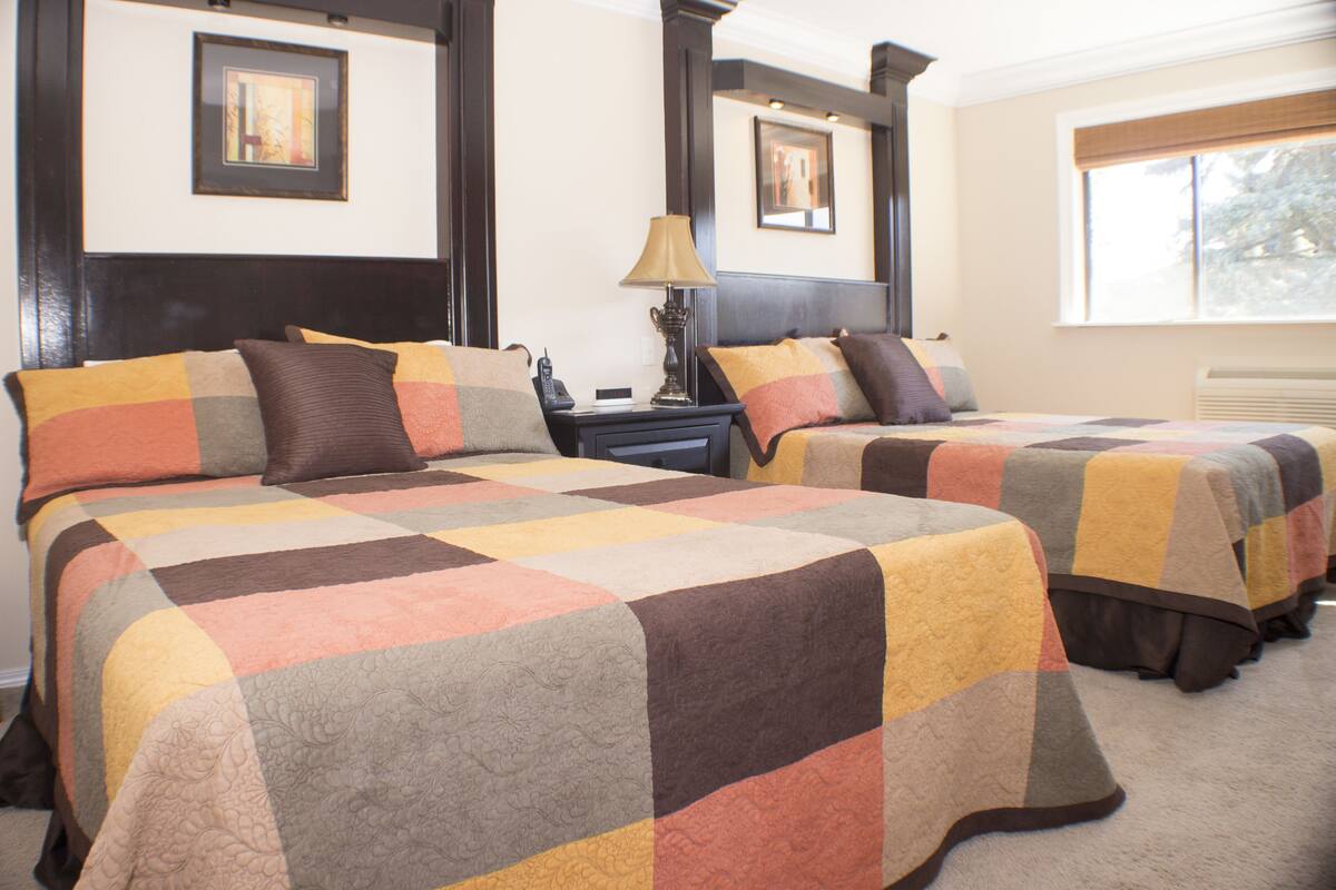 Deluxe Double Room, 1 Bedroom, Hot Tub, Courtyard Area