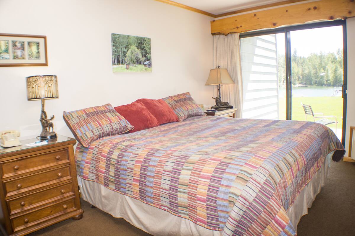 Deluxe Studio, 1 King Bed with Sofa bed, Kitchen, Bay View