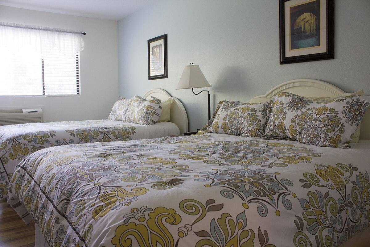 Deluxe Double Room, 1 Bedroom, Hot Tub, Courtyard Area