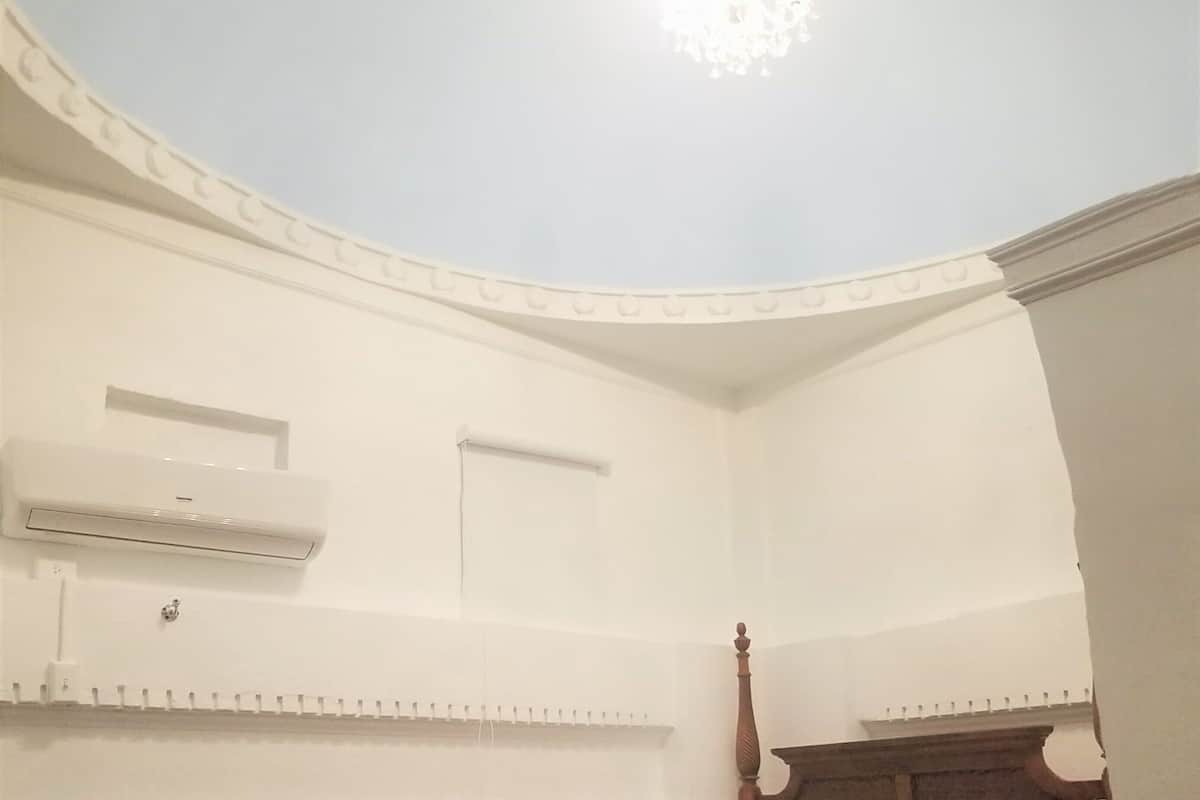 deluxe room | individually decorated, individually furnished, blackout curtains