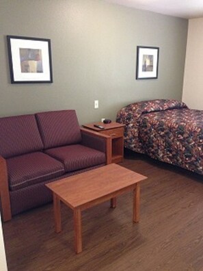 Standard Studio, 1 Double Bed with Sofa bed | Living area