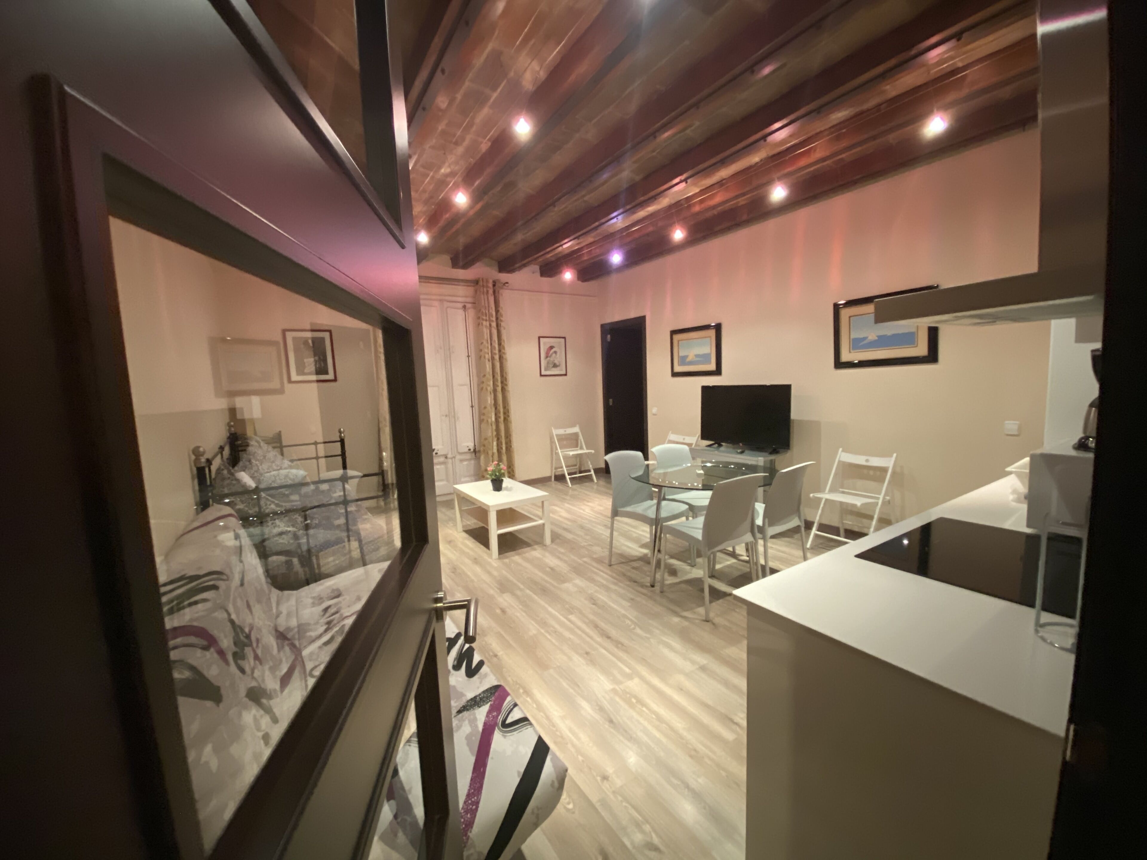 Foto - Hostal Orleans