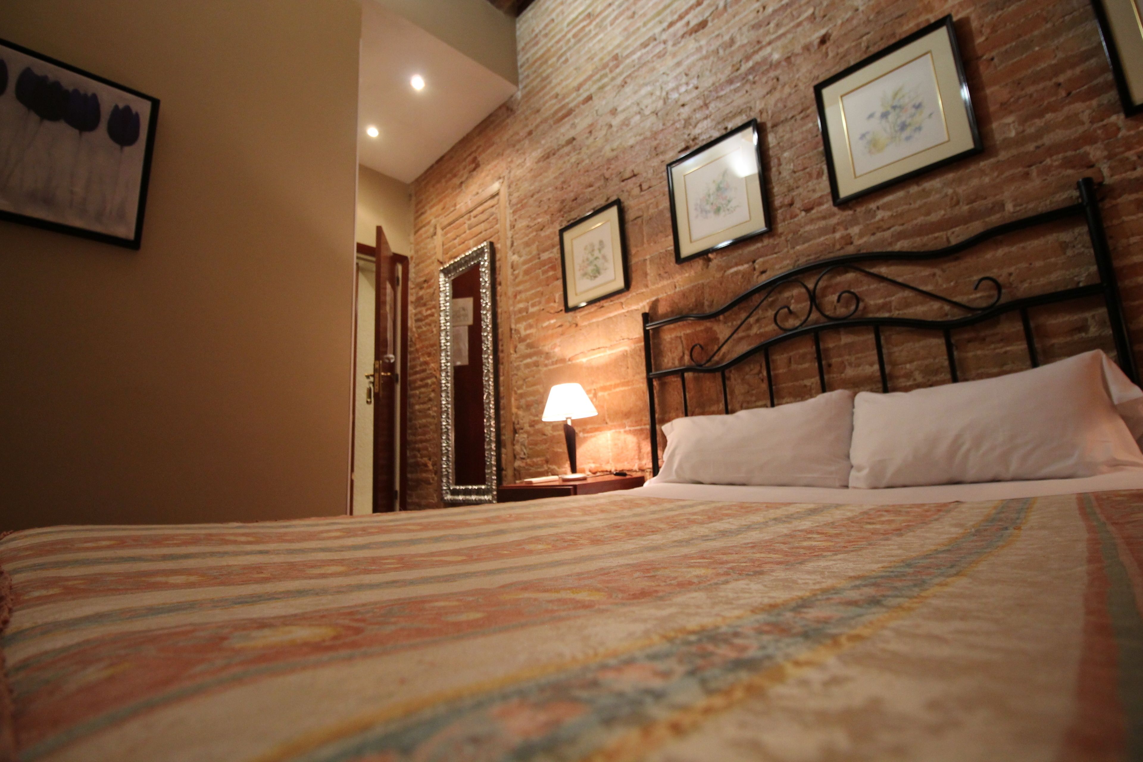 Foto - Hostal Orleans