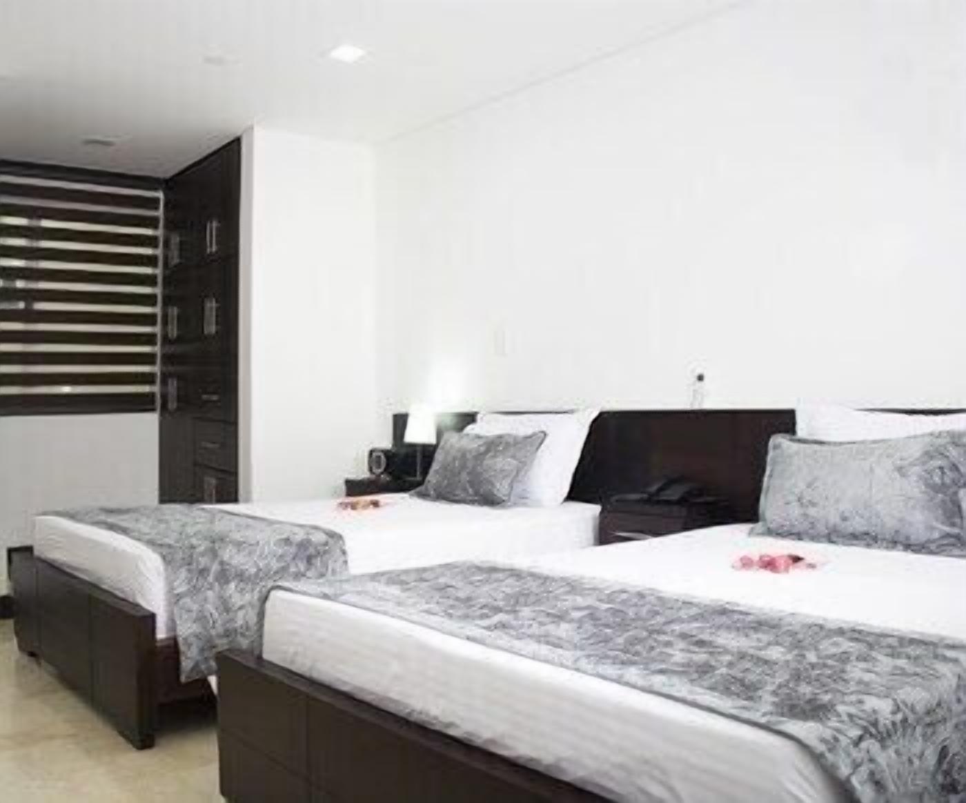 Minibar, safe på rommet, blendingsgardiner og lydisolert