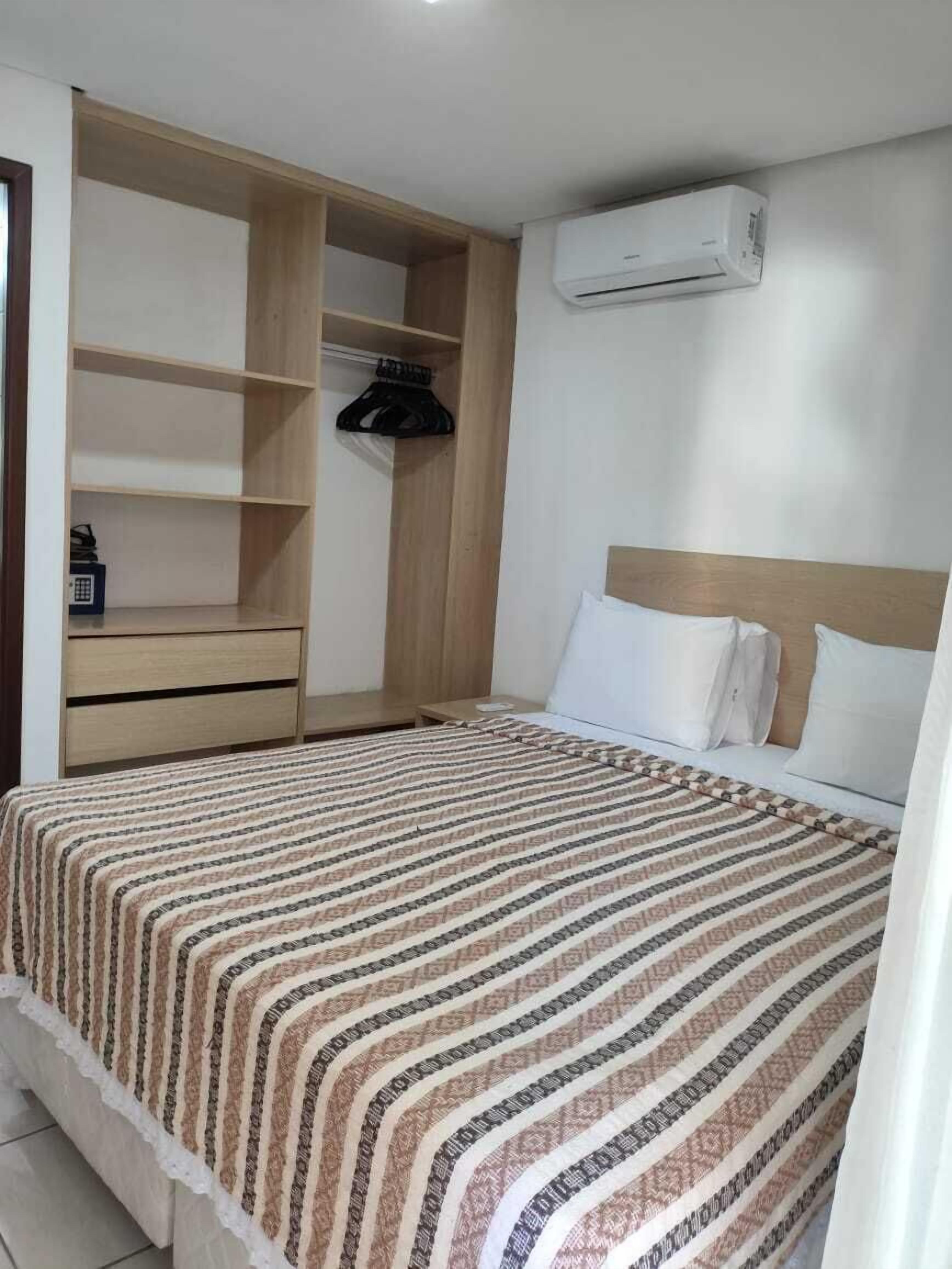Economy type 2-bedroom apartment (low floor)