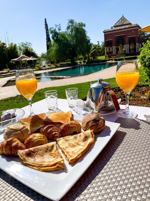 Daily continental breakfast for a fee - Palais Clementina & Spa (Marrakech)