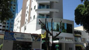 Fachada da propriedade