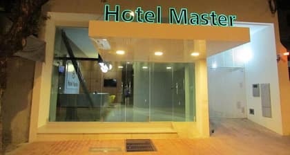 Hotel Master