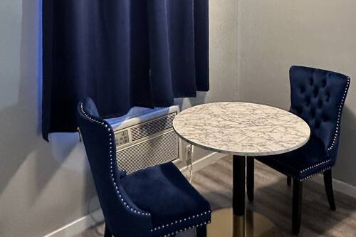 Classic Double Room | In-room dining