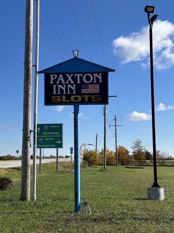 Exterior - Paxton Inn Motel (Paxton)