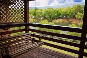 View from room - Country Hideaway at Mountain Lakes (Cleveland)