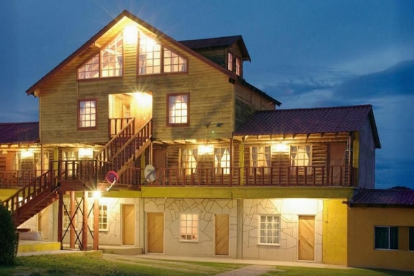 In-room business centre
