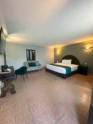 Standard Room, Garden View